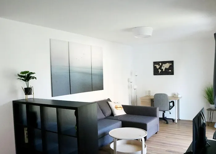 Work & Apartman